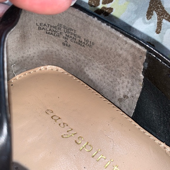 Easy Spirit Black Loafers - Picture 6 of 6